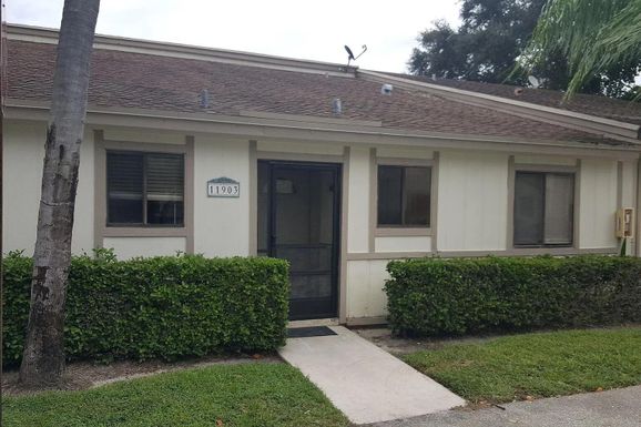 11903 Sturbridge, Wellington, FL 33414