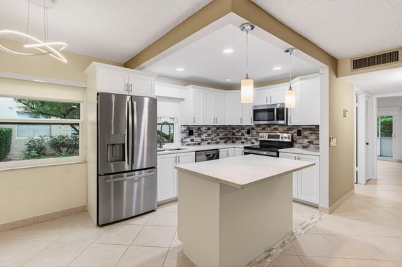 293 Normandy G, Delray Beach, FL 33484