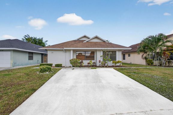 1275 Summit Run, West Palm Beach, FL 33415