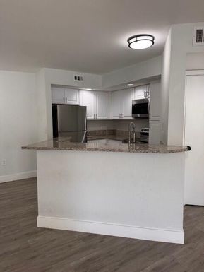 1401 Village, West Palm Beach, FL 33409