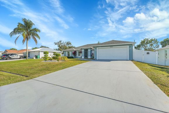 226 Starfish, Port Saint Lucie, FL 34984