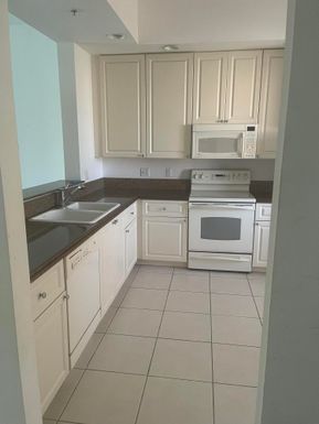 1 Harbour Isle Ph01, Fort Pierce, FL 34949