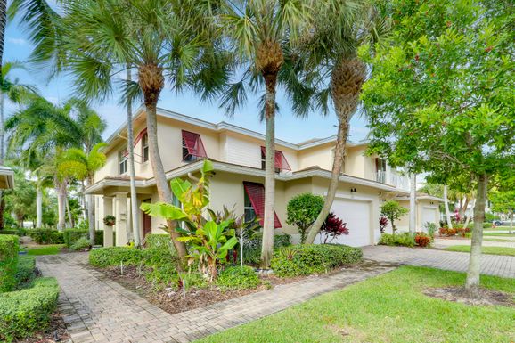 1083 Piccadilly, Palm Beach Gardens, FL 33418