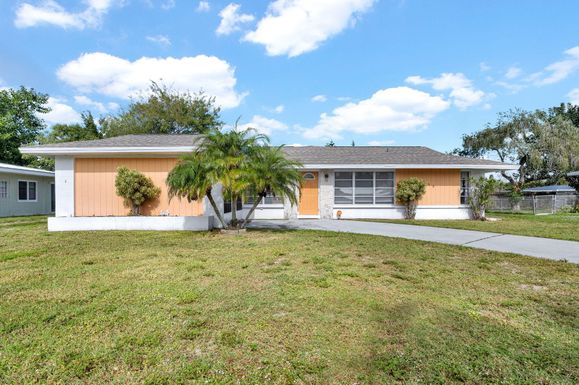 153 Tunison, Port Saint Lucie, FL 34983