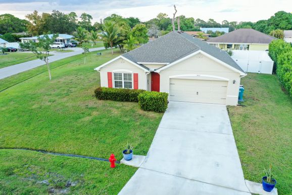 1401 Portillo, Port Saint Lucie, FL 34952