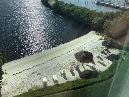 600 Scotia, Hypoluxo, FL 33462