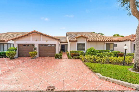6112 Kings Gate, Delray Beach, FL 33484