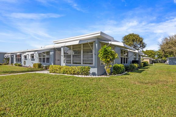 275 High Point, Boynton Beach, FL 33435