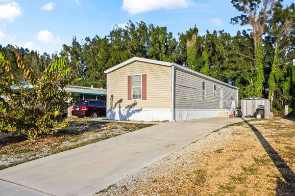 8333 Sandy, Hobe Sound, FL 33455