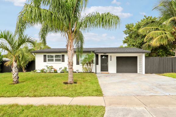7309 Hobe, Hobe Sound, FL 33455