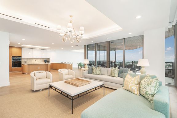 1333 Flagler, West Palm Beach, FL 33401