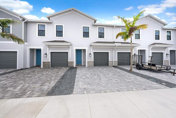 272 Sally, Stuart, FL 34997