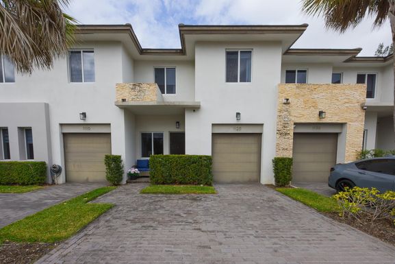 1120 Pioneer, Royal Palm Beach, FL 33411