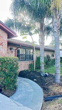 2842 Somerset Road, Lake Worth, FL 33462