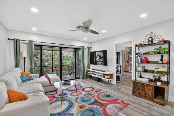 1801 Presidential, West Palm Beach, FL 33401