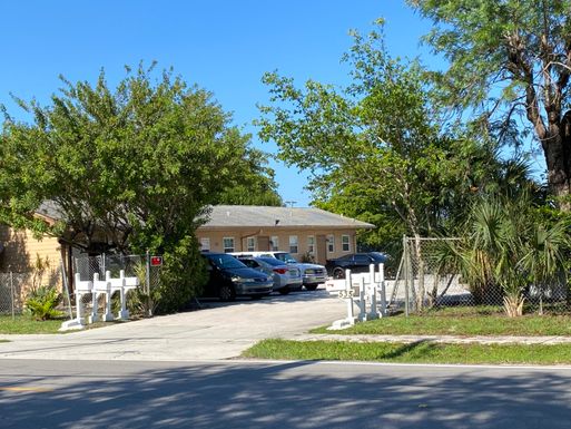 525 Swinton, Delray Beach, FL 33444