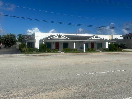 401 Lantana, Lantana, FL 33462