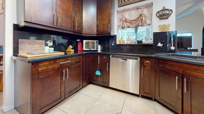 2398 Charleston, Port Saint Lucie, FL 34952