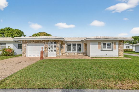 8509 59th, Tamarac, FL 33321