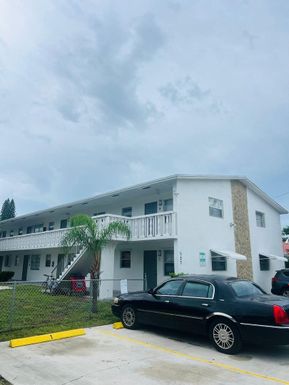 523 K, Lake Worth Beach, FL 33460