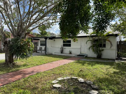 130 3rd, Boynton Beach, FL 33435