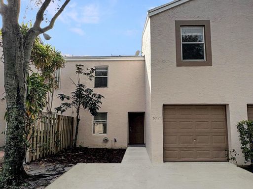 5072 Pine Abbey, West Palm Beach, FL 33415