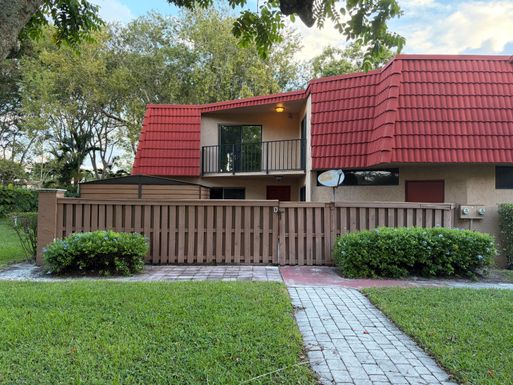 8165 Severn, Boca Raton, FL 33433
