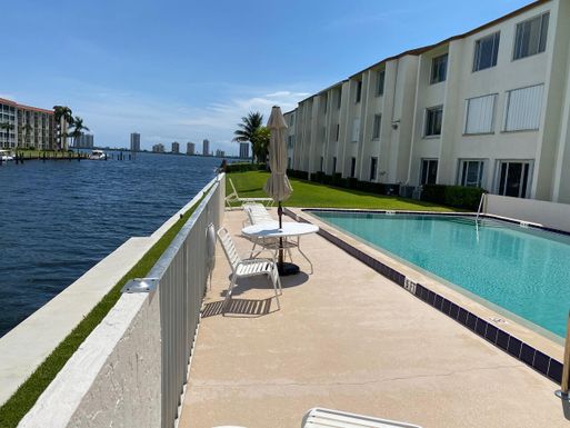 125 Shore, North Palm Beach, FL 33408