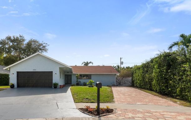 3904 Tracewood, Boynton Beach, FL 33436