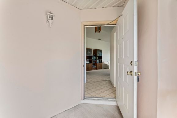 1261 Pine Sage, West Palm Beach, FL 33409