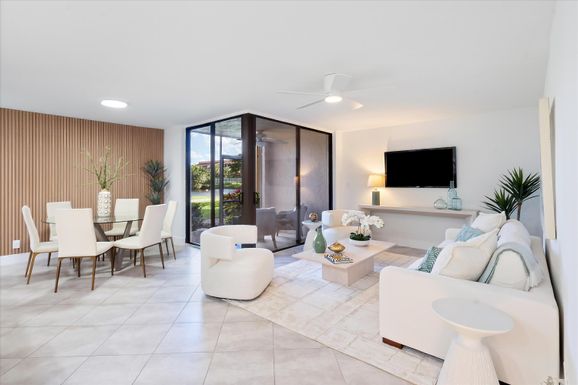 2455 Lindell, Delray Beach, FL 33444