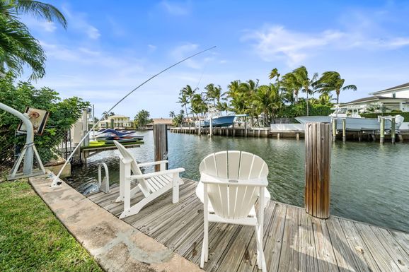 49 River, Ocean Ridge, FL 33435
