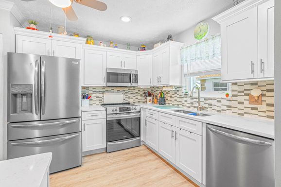 1203 Lakes End, Fort Pierce, FL 34982