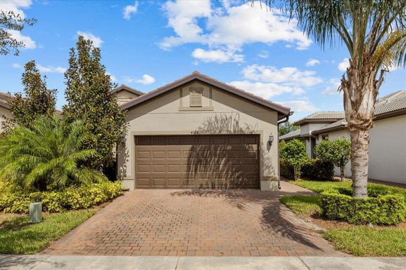 4313 Beauty Leaf, Vero Beach, FL 32967