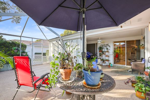 2404 Pin Oak, Palm Beach Gardens, FL 33410