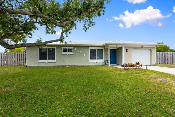 1967 West Dunbrooke, Port Saint Lucie, FL 34952