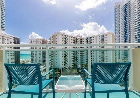 3000 Ocean, Hollywood, FL 33019