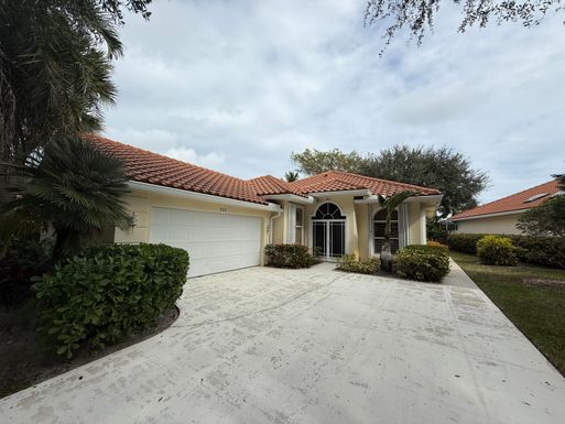 222 Tall Oaks, Palm Beach Gardens, FL 33410