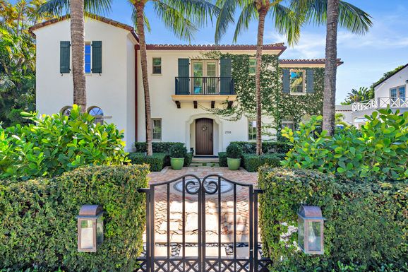 256 Cordova, West Palm Beach, FL 33401