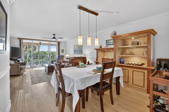 2809 Florida, Delray Beach, FL 33483