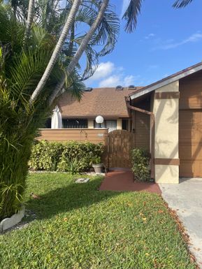 3757 Blue Ridge, West Palm Beach, FL 33406
