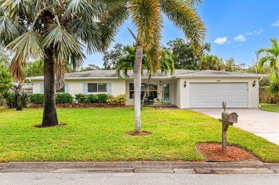 926 Santa Cruz, Cocoa Beach, FL 32931