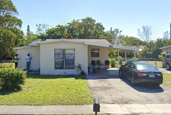 2280 2nd, Boynton Beach, FL 33435