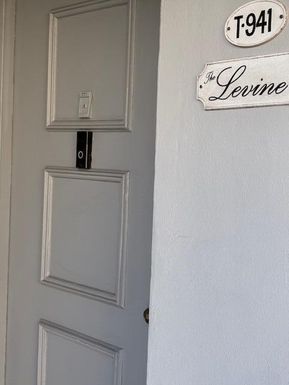 941 Flanders T, Delray Beach, FL 33484