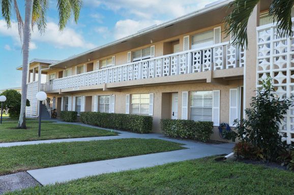 2480 Juniper, Delray Beach, FL 33445