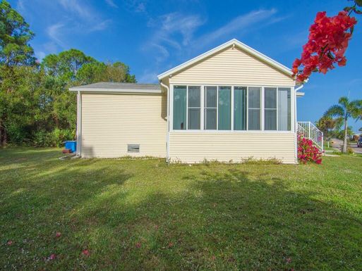 1148 Friendship, Vero Beach, FL 32966