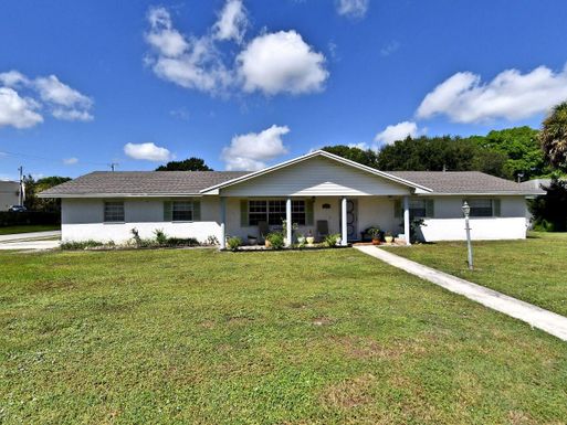 1907 Colonial, Fort Pierce, FL 34950
