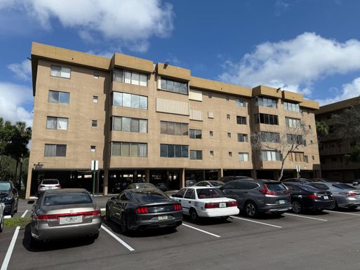 8030 Hampton, North Lauderdale, FL 33068