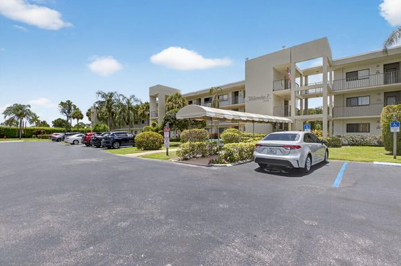 5574 Witney, Delray Beach, FL 33484