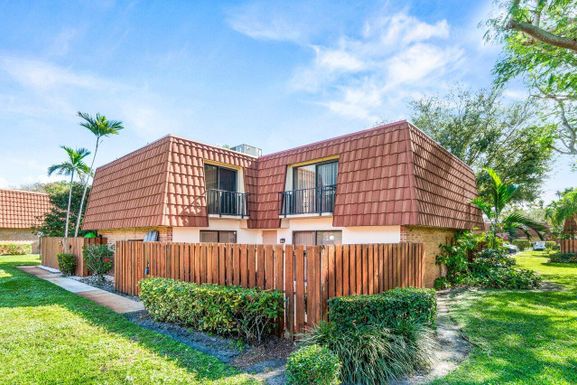 1825 San Juan, Delray Beach, FL 33445